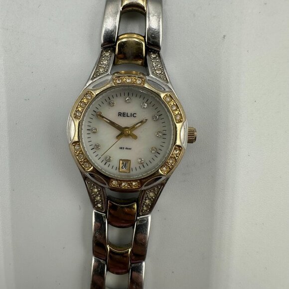 3/$30 Relic Watch Women Silver/ Gold Crystal Bezel Date Window MOP Dial 6.5" - Picture 4 of 16